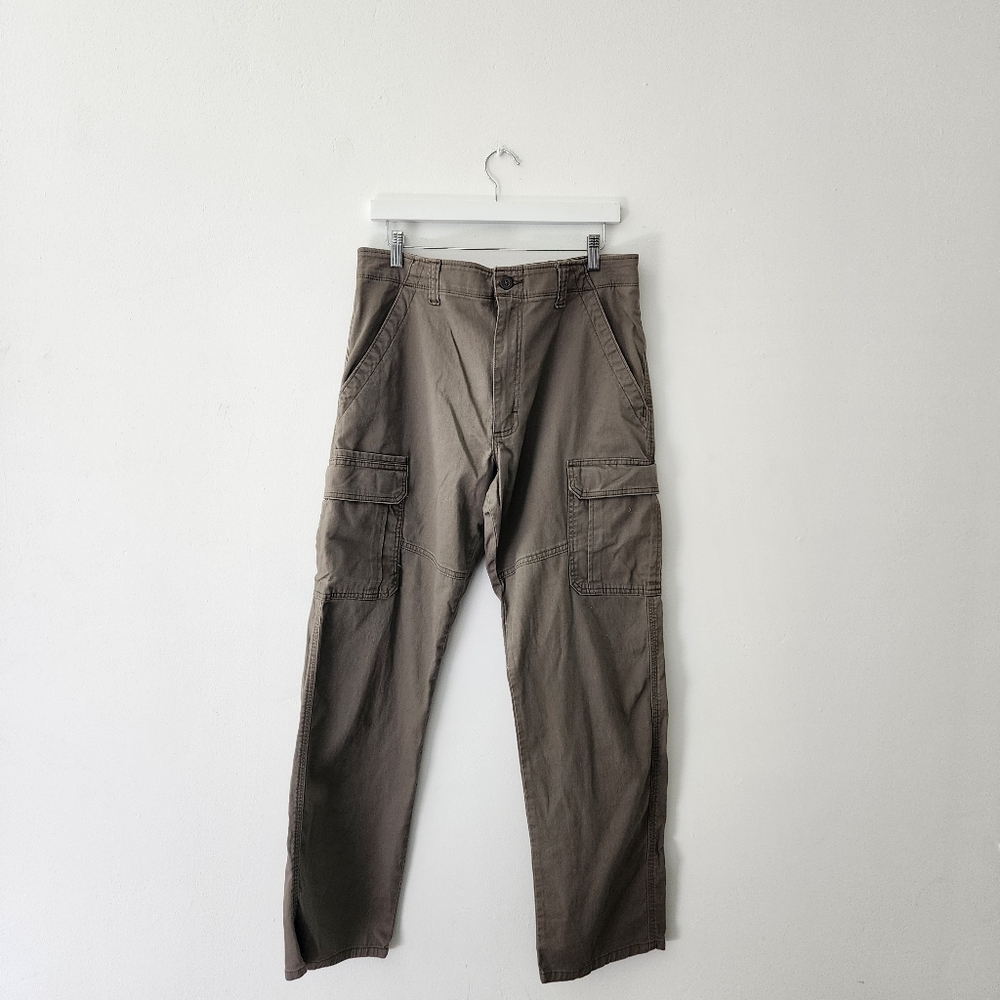 Wrangler | Men's Brown Camo Green Cargo Pants